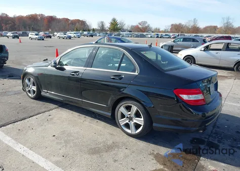 2011 Mercedes-Benz C 300 Sport 4Matic из США, поврежденный, VIN WDDGF8BB9BR169240